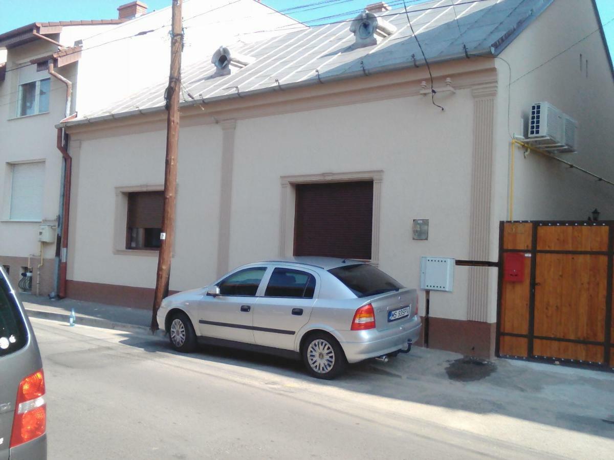 Casa TRANSILVANIA Oradea Exterior foto